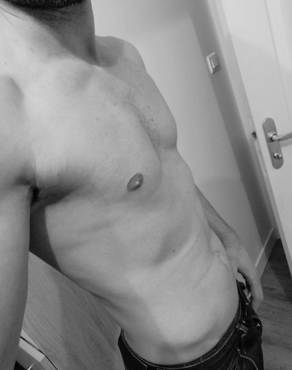 Profil de Aro, 39 ans, Plan cul à LaForest-Landerneau