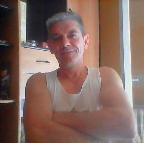 Profil de Grady, 55 ans, Plan cul à Quiberon