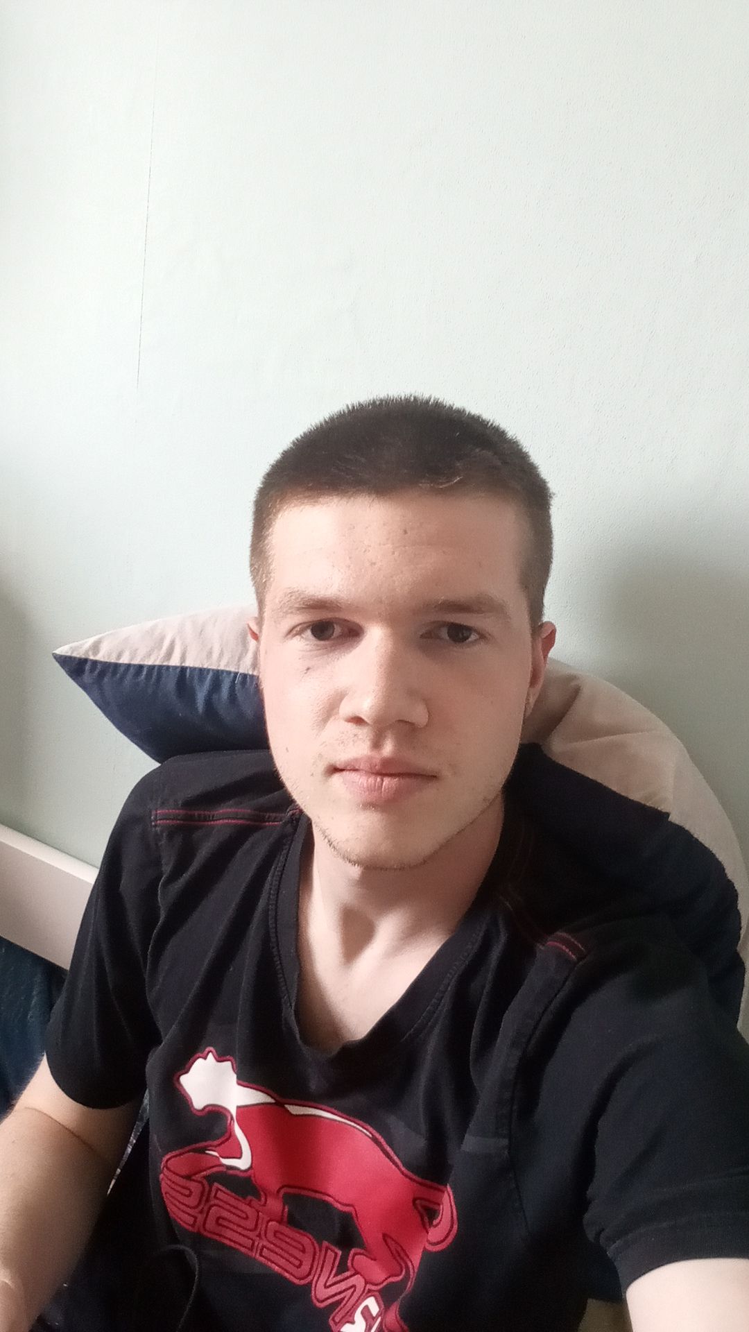 Profil de Abdelouab, 23 ans, Plan cul à Pont-Aven