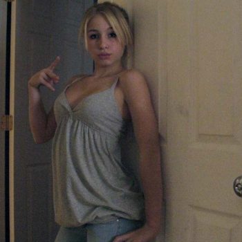 Profil de Adina, 30 ans, Plan cul à Saint-Servais