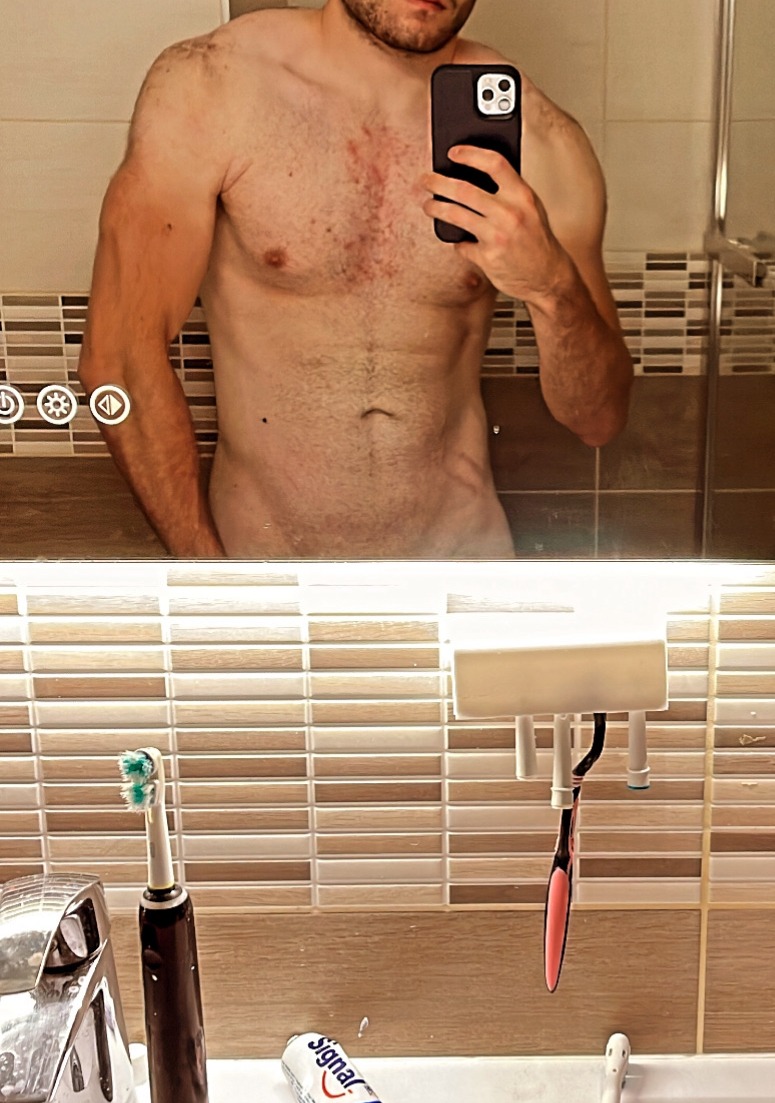 Profil de Chemsdine, 25 ans, Plan cul à Quemperven