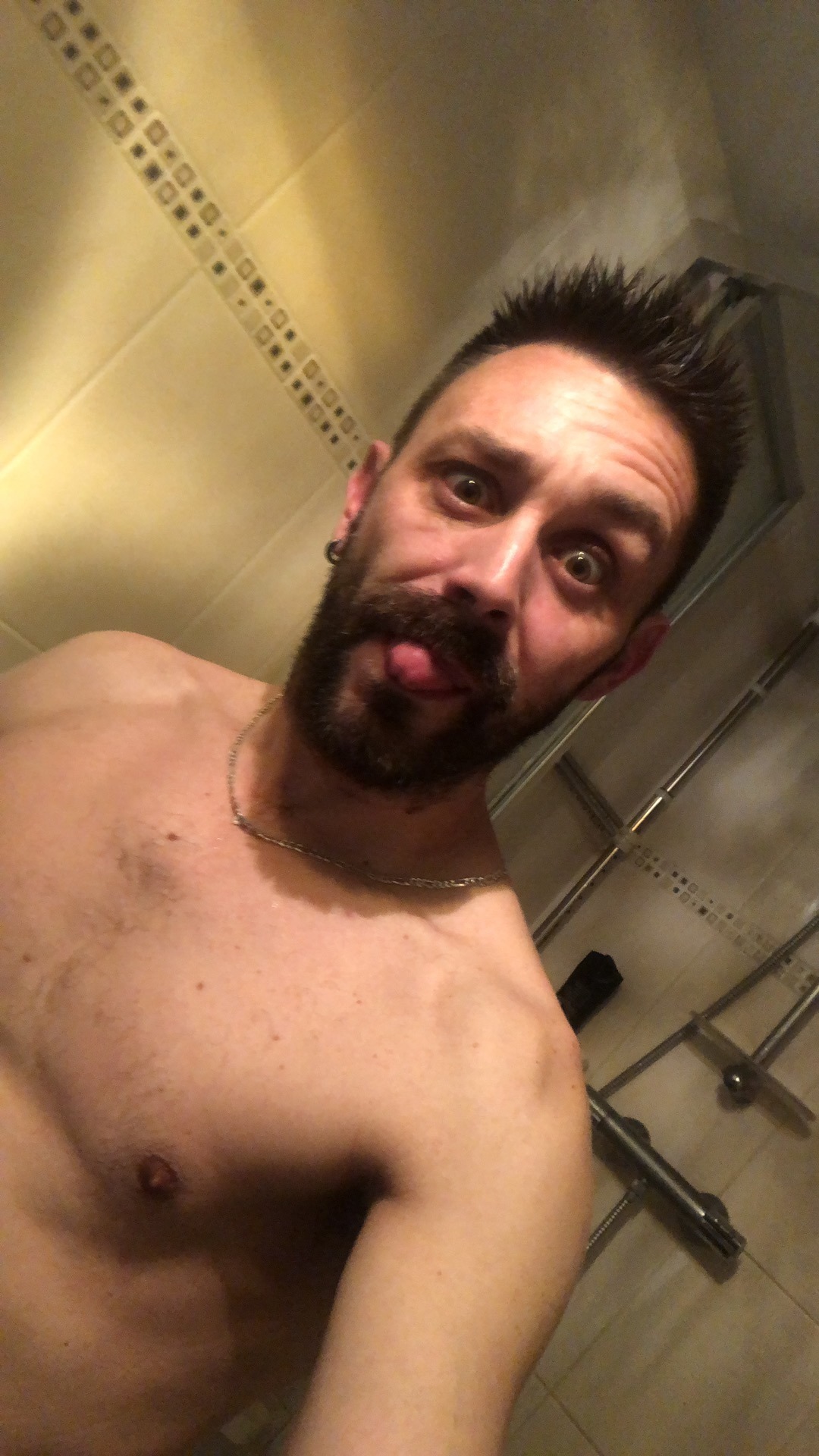 Profil de Dyllan, 41 ans, Plan cul à Treffléan