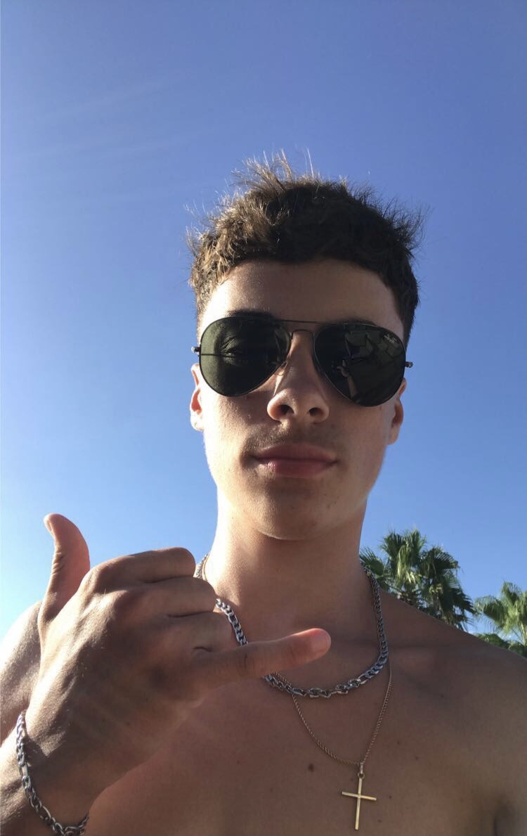 Profil de Sawan, 21 ans, Plan cul à Hénon
