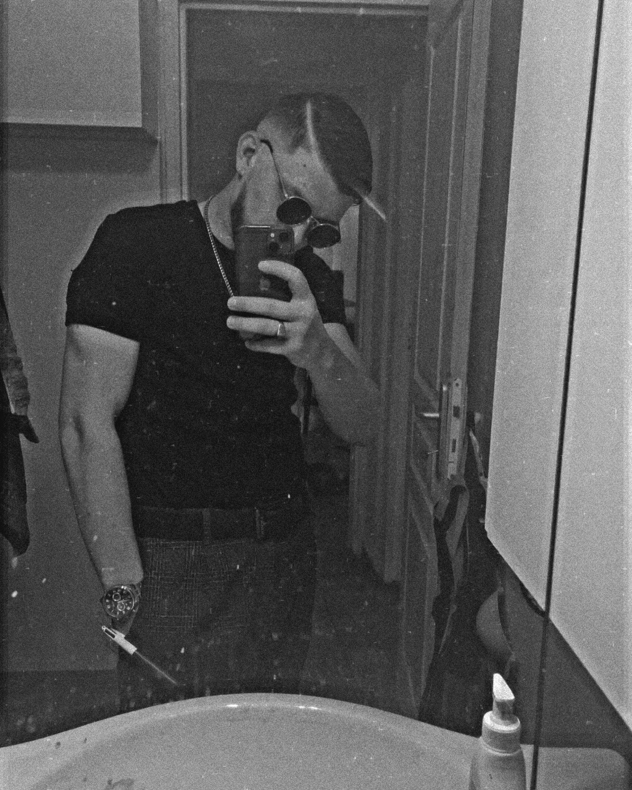 Profil de Louqman, 25 ans, Plan cul à Saint-Denoual