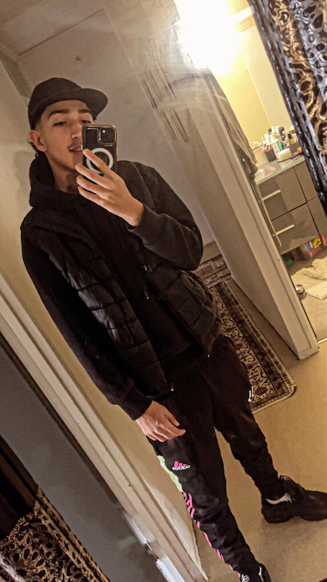 Profil de Marciano, 19 ans, Plan cul à Lanmodez