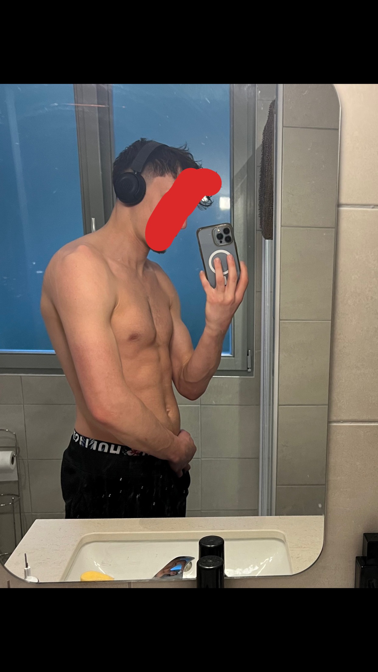 Profil de Mathyss, 23 ans, Plan cul à Plussulien
