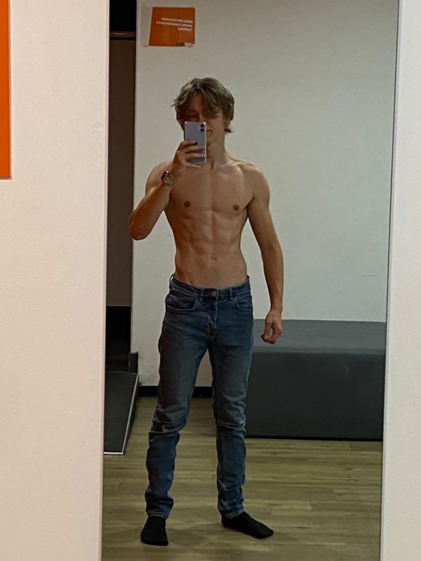 Profil de Kleden, 21 ans, Plan cul à Landévant