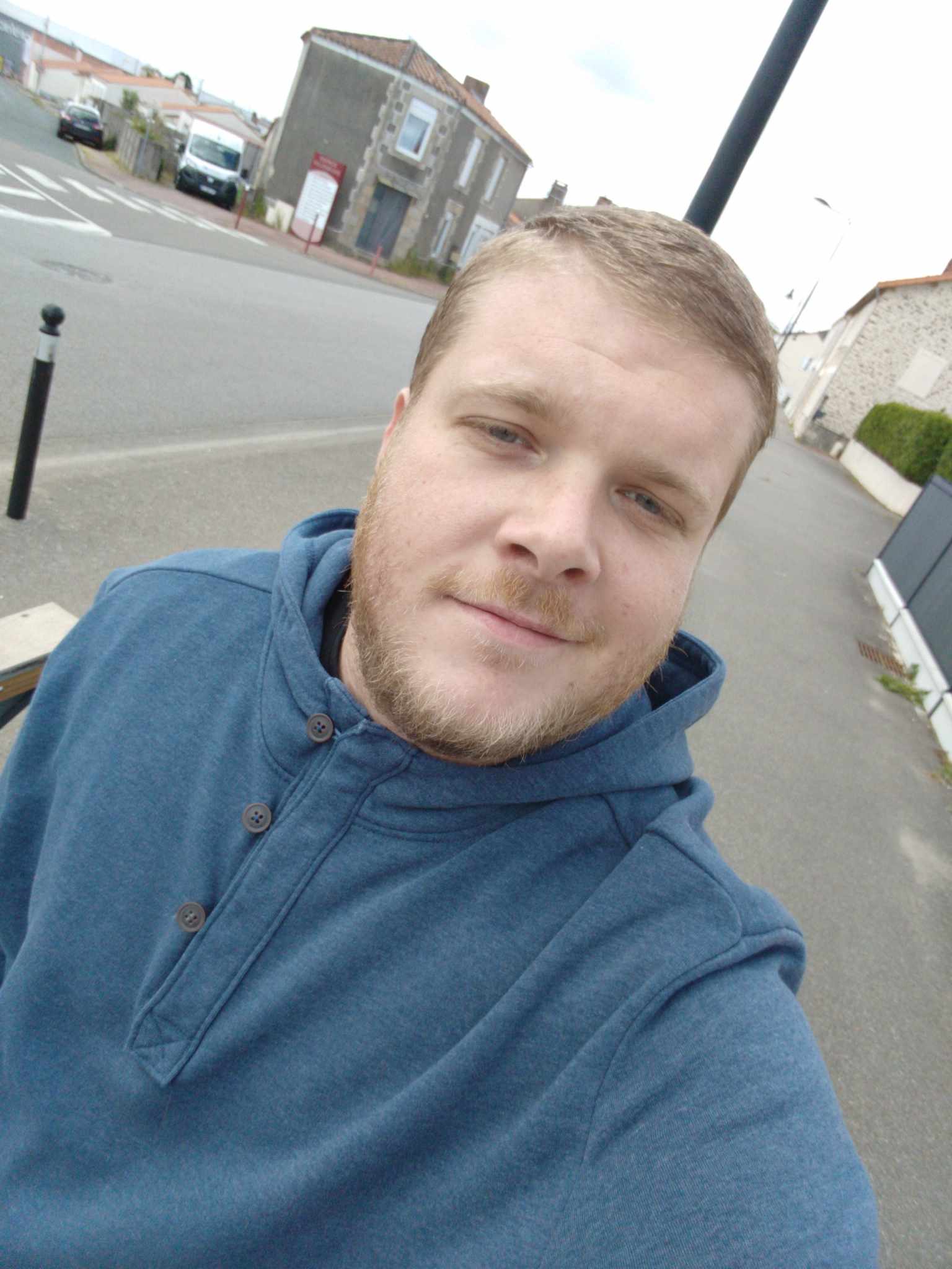 Profil de Amadeo, 29 ans, Plan cul à Férel
