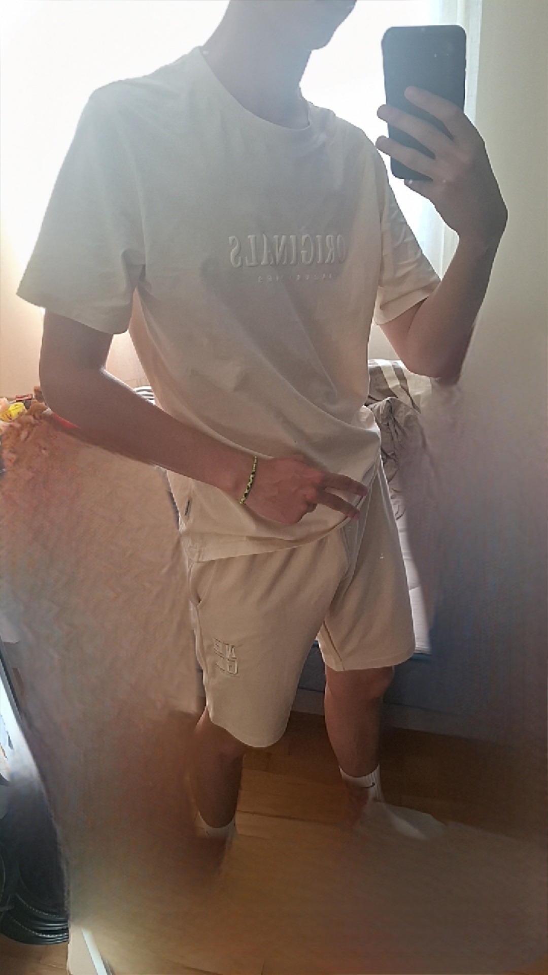 Profil de Lindo, 19 ans, Plan cul à Muzillac