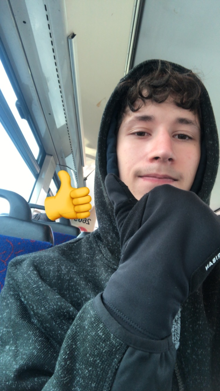 Profil de Nassur, 19 ans, Plan cul à Créhen