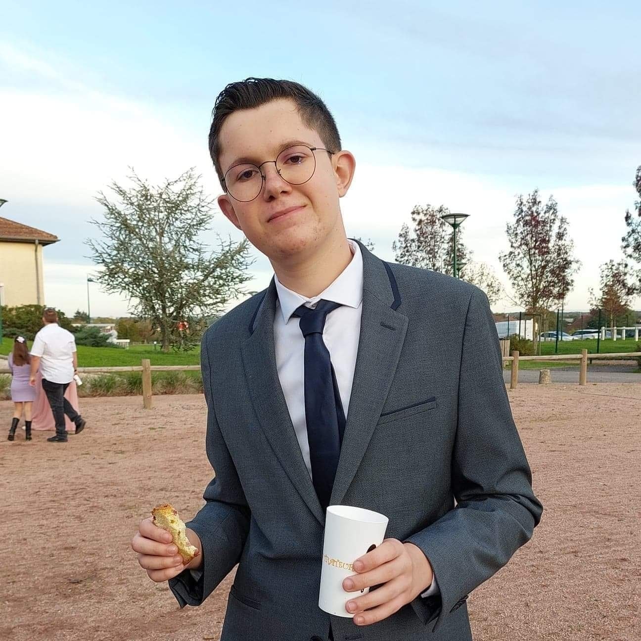 Profil de Halil-ibrahim, 21 ans, Plan cul à Kergrist-Moëlou