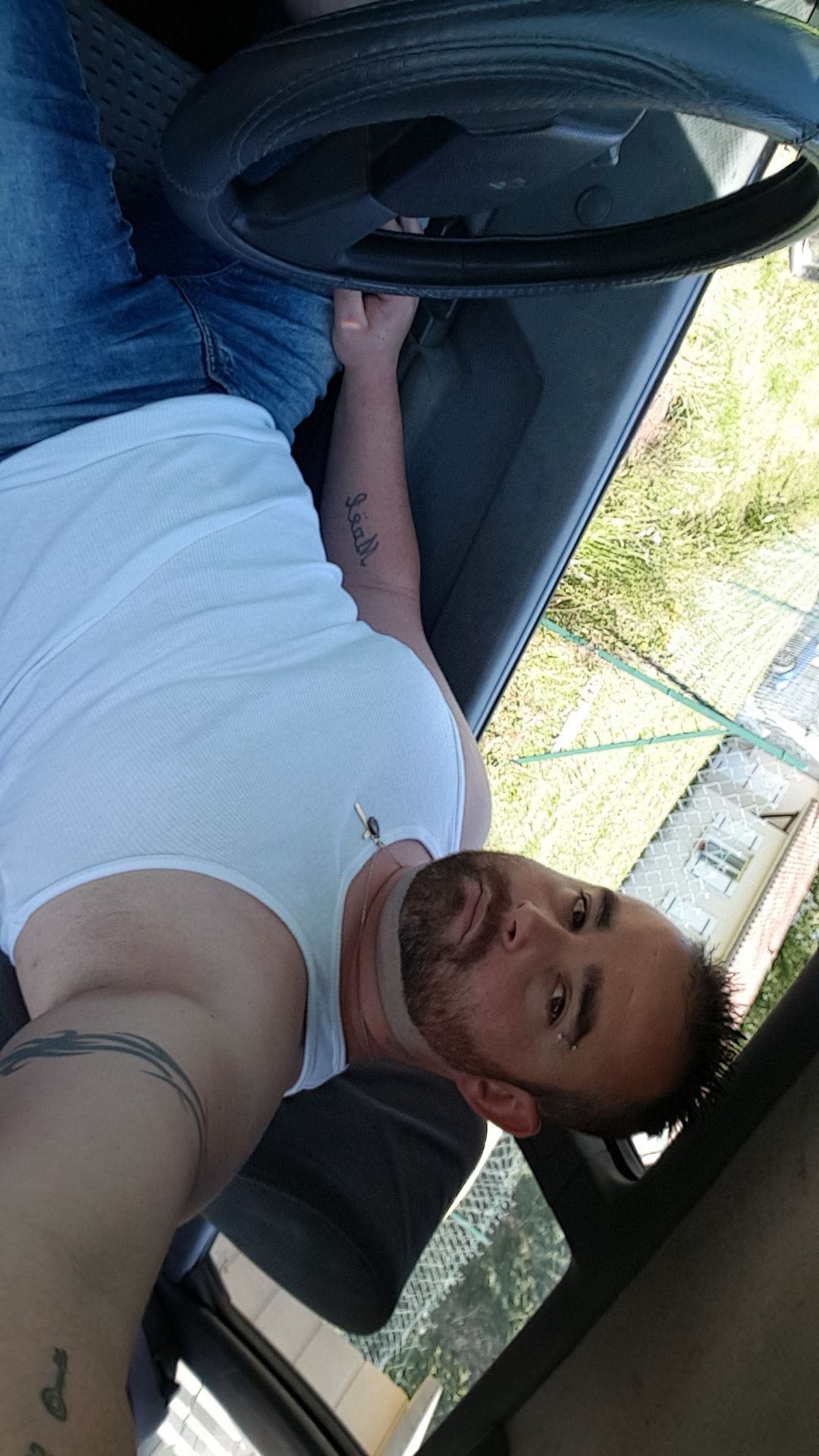 Profil de Yero, 36 ans, Plan cul à Nostang