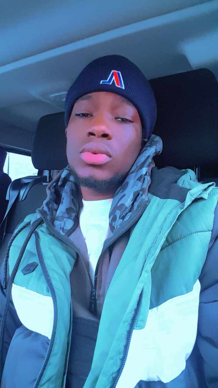 Profil de Tomi, 25 ans, Plan cul à Théhillac