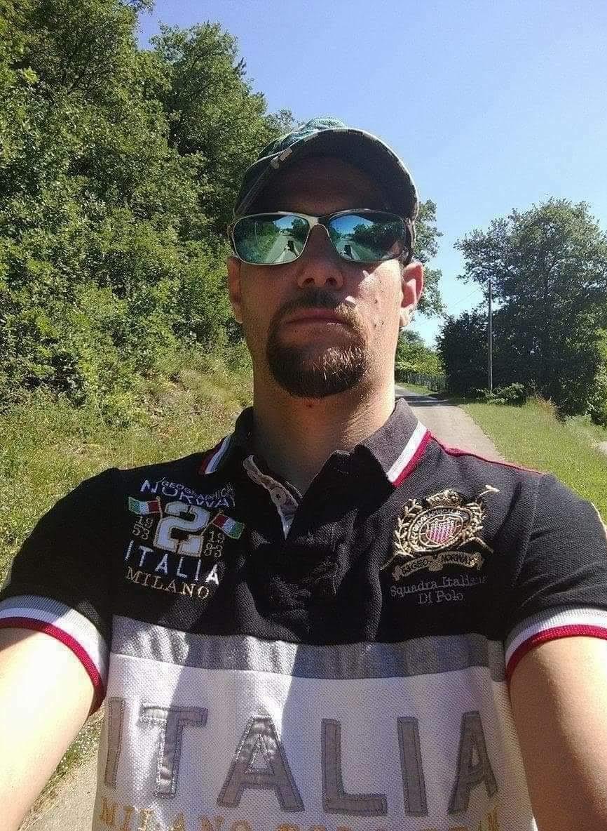Profil de Jordan, 41 ans, Plan cul à Saint-Mayeux