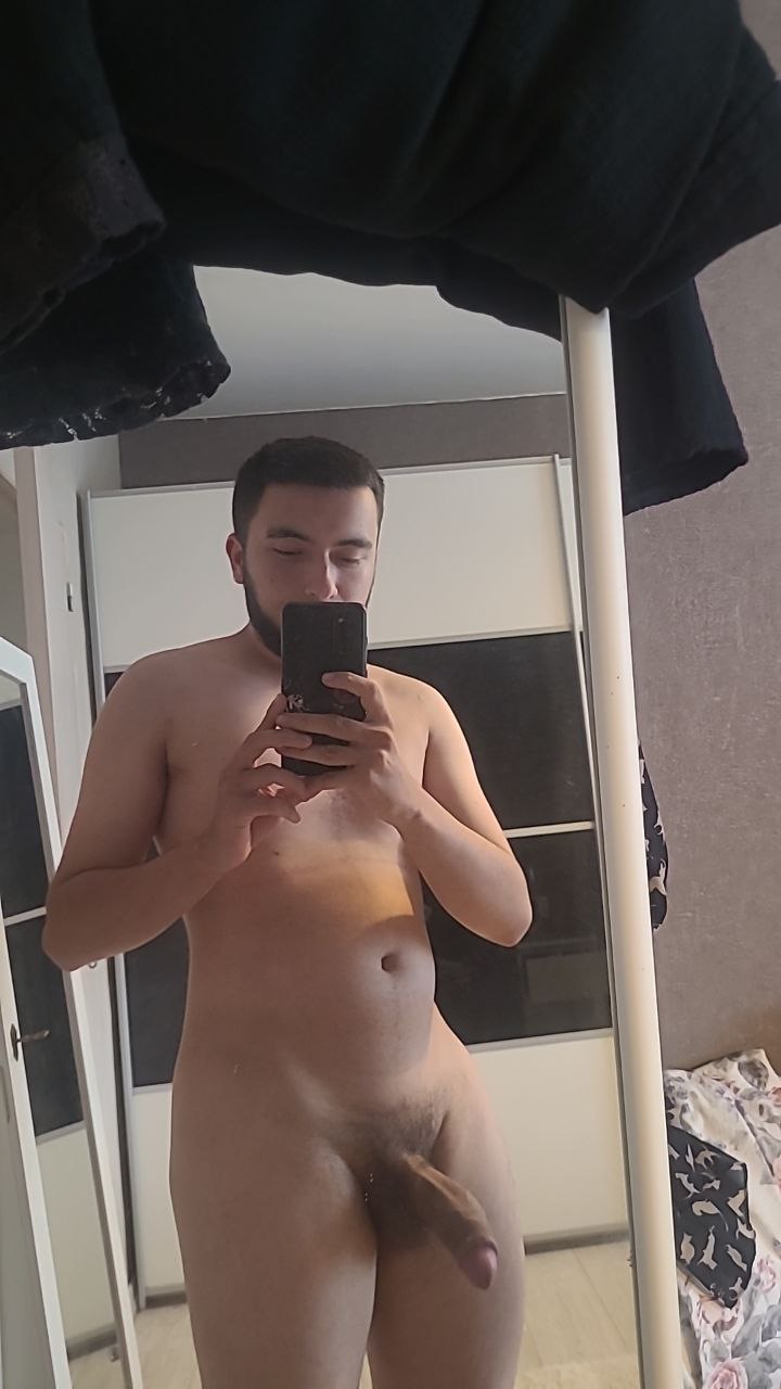 Profil de Arian, 21 ans, Plan cul à Crédin