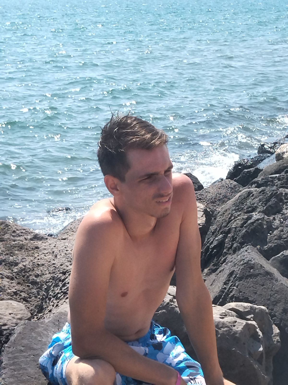 Profil de Abdelwadoud, 20 ans, Plan cul à Quéven