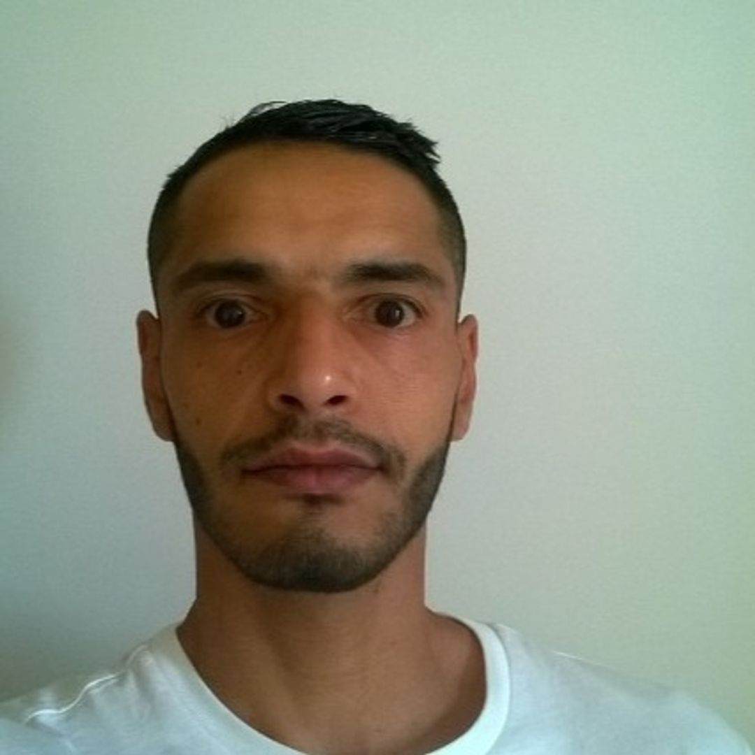 Profil de Ismail, 37 ans, Plan cul à Saint-Hervé