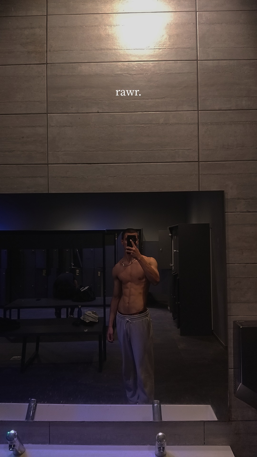 Profil de Ilies, 19 ans, Plan cul à Saint-Yvi
