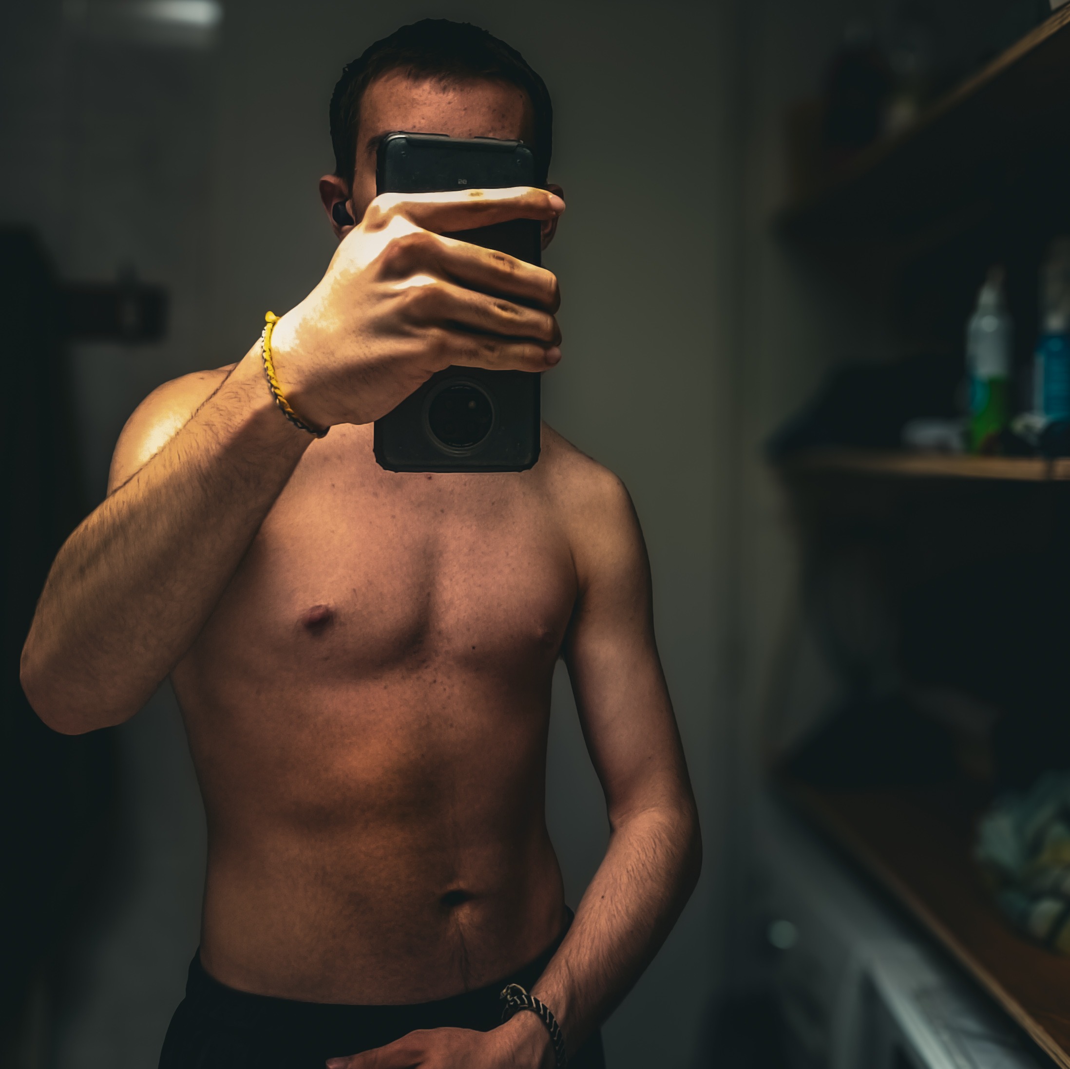 Profil de Elrick, 19 ans, Plan cul à LeFaouët