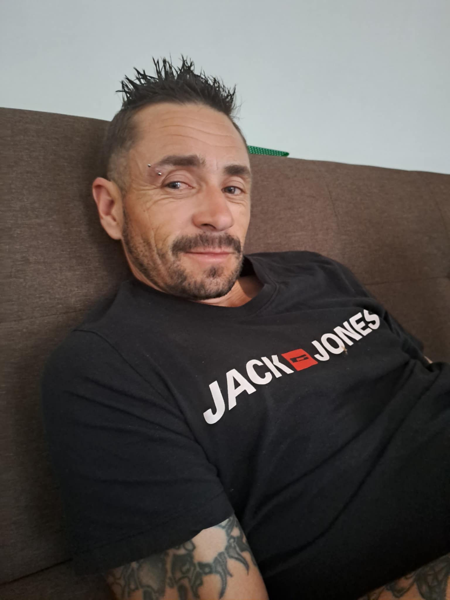 Profil de Houssni, 40 ans, Plan cul à Ploërmel