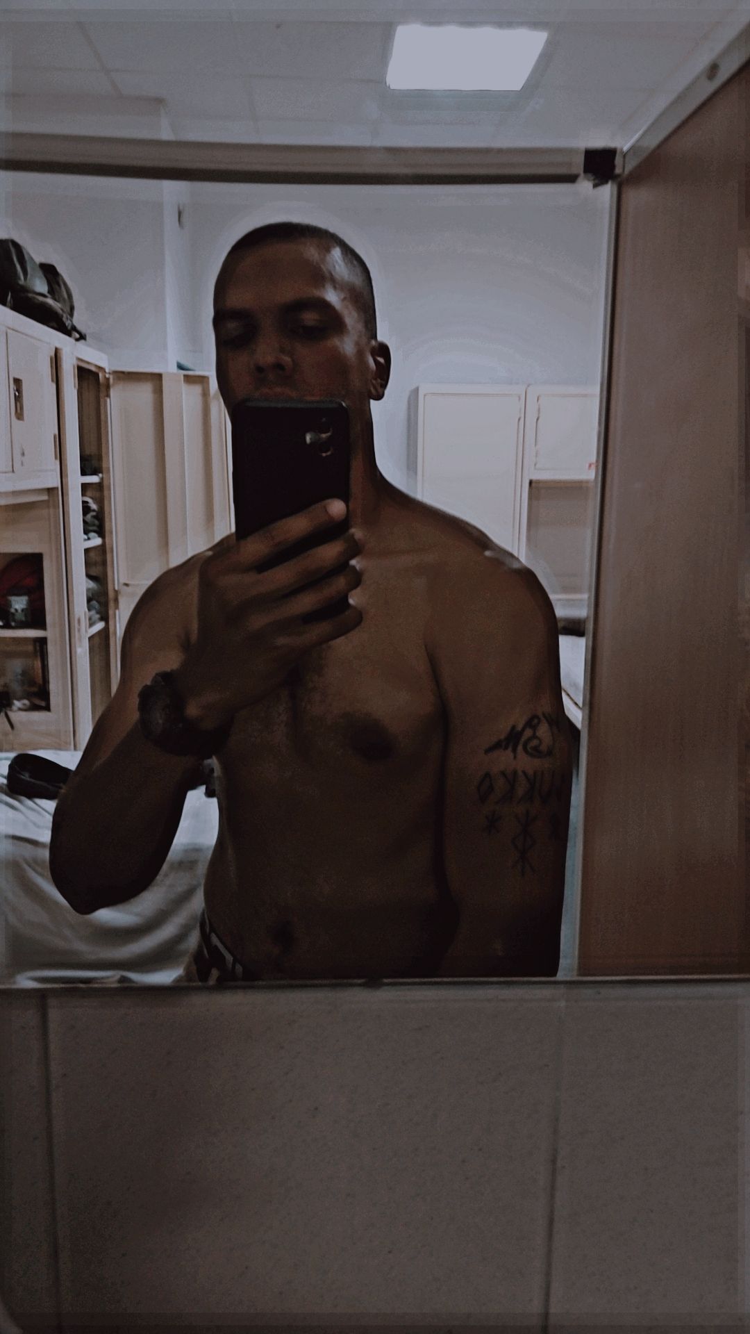 Profil de Ilyes, 22 ans, Plan cul à Lanvallay