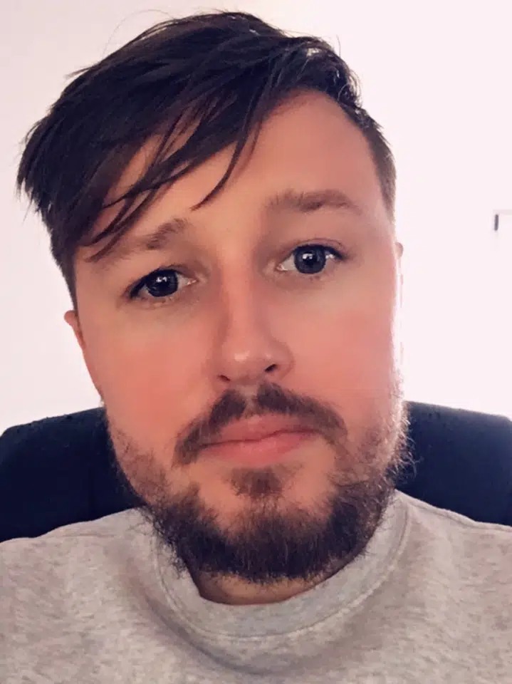 Profil de Hendry, 34 ans, Plan cul à Uzel
