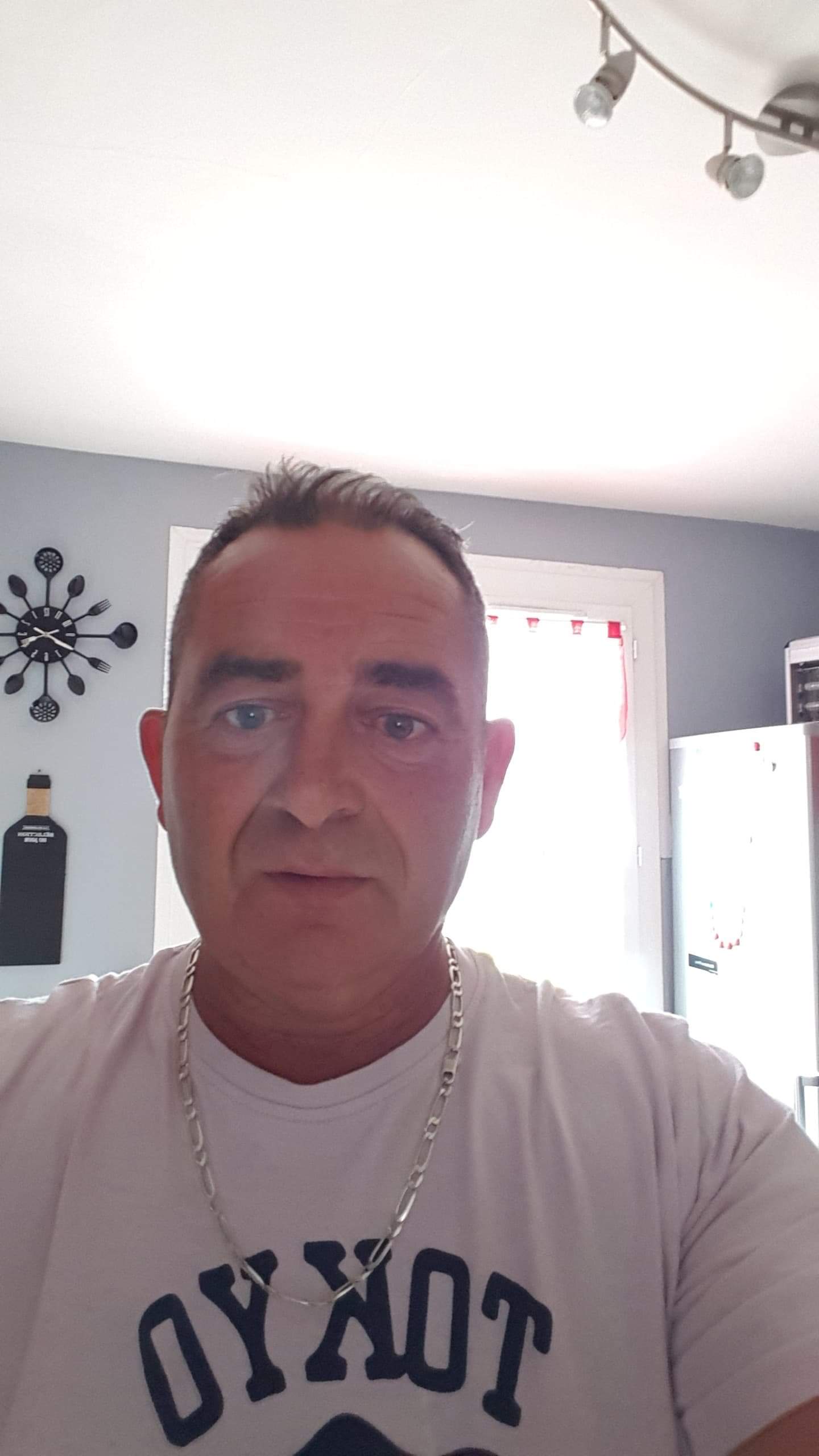 Profil de Hadj, 52 ans, Plan cul à Sainte-Tréphine