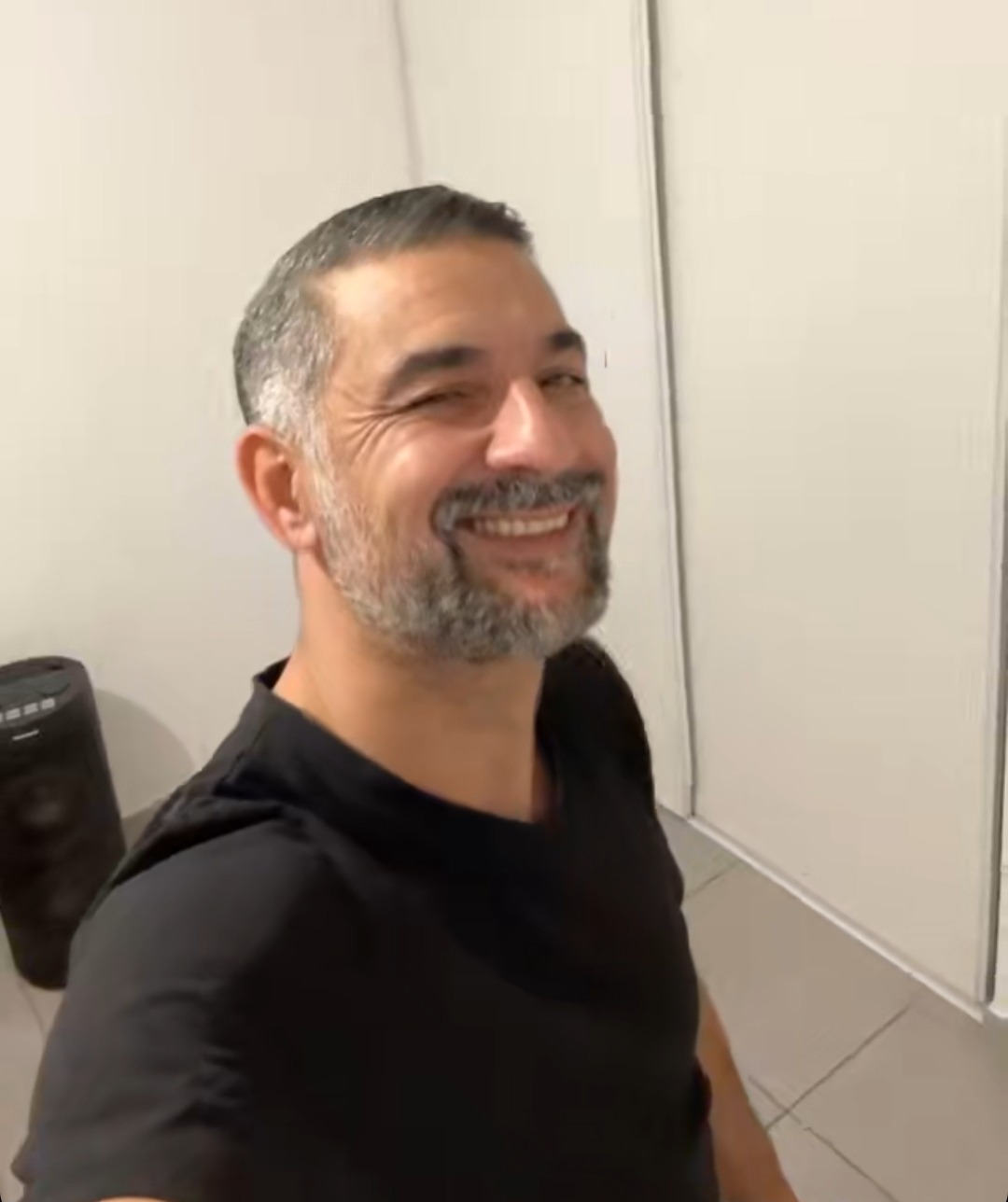 Profil de Valerio, 44 ans, Plan cul à LaChapelle-Neuve