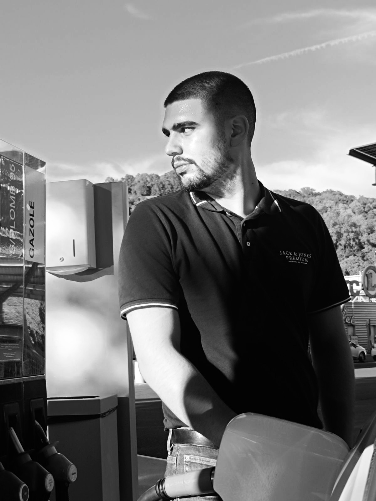 Profil de Mhedy, 22 ans, Plan cul à Lanvéoc