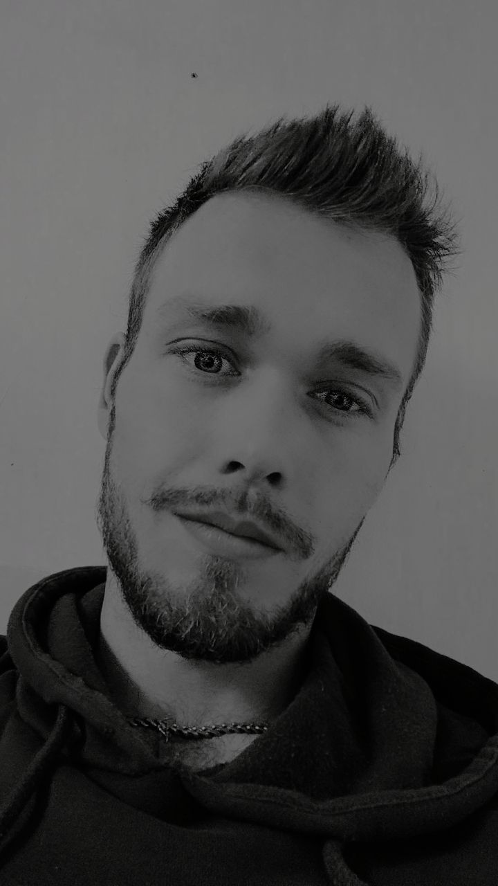 Profil de Divy, 32 ans, Plan cul à Theix-Noyalo