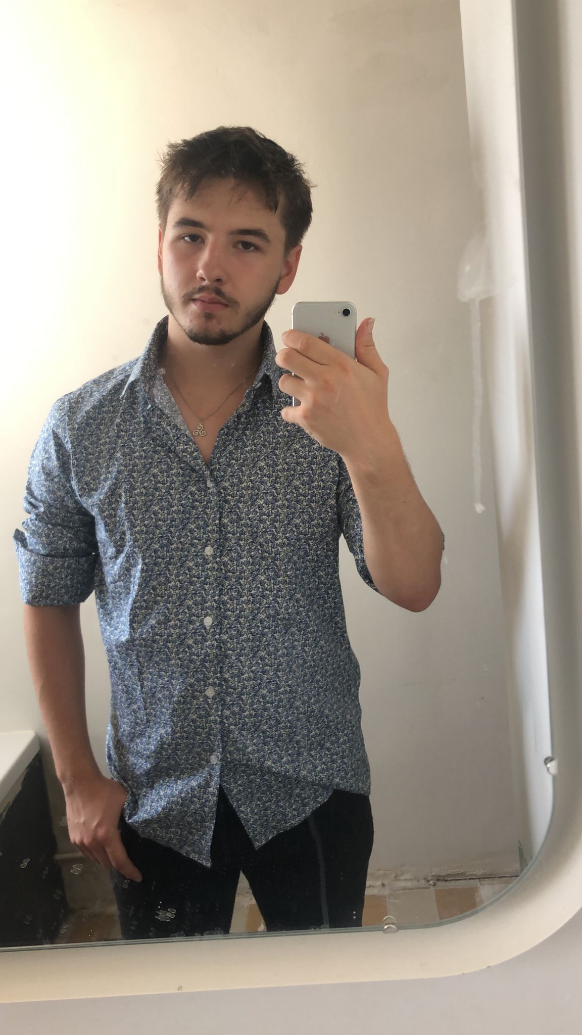 Profil de Aniel, 19 ans, Plan cul à Larmor-Plage