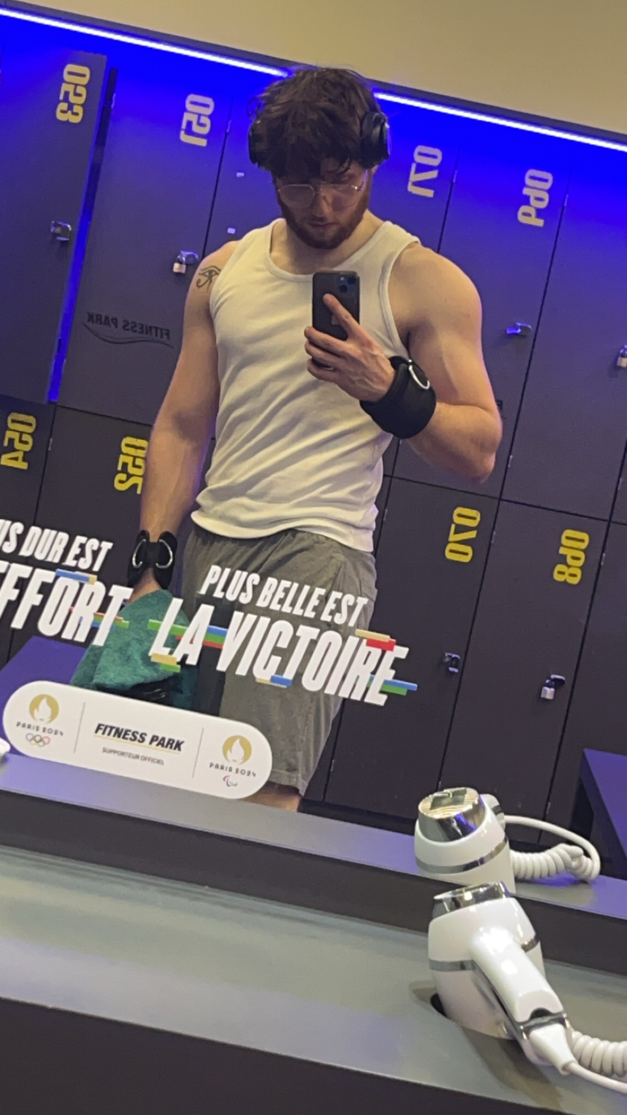 Profil de Ionel, 21 ans, Plan cul à Coatréven