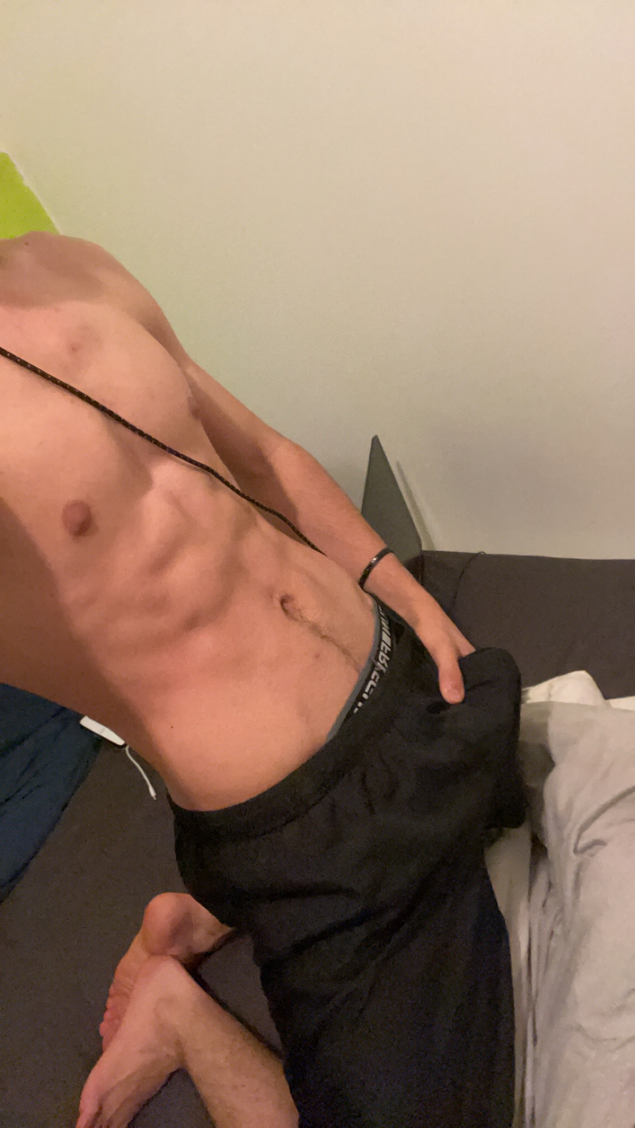 Profil de Mirko, 20 ans, Plan cul à Brest