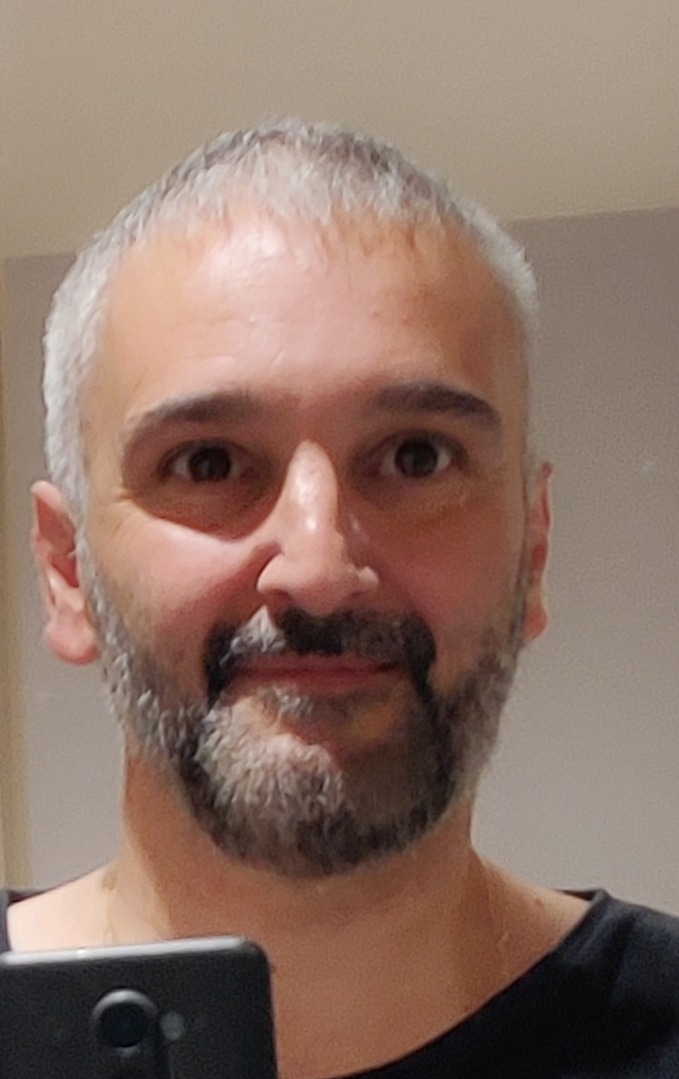 Profil de Elio, 48 ans, Plan cul à Guerlédan