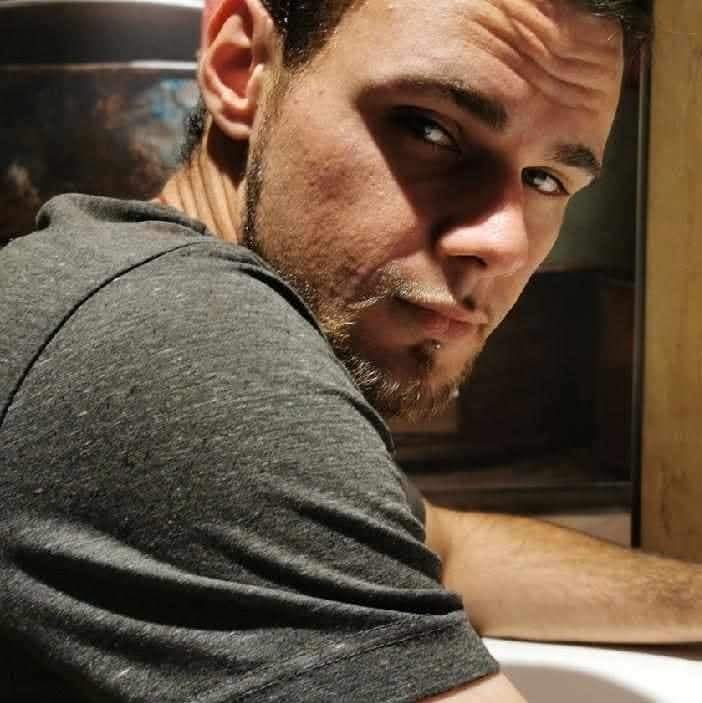 Profil de Fiorenzo, 31 ans, Plan cul à Locmaria
