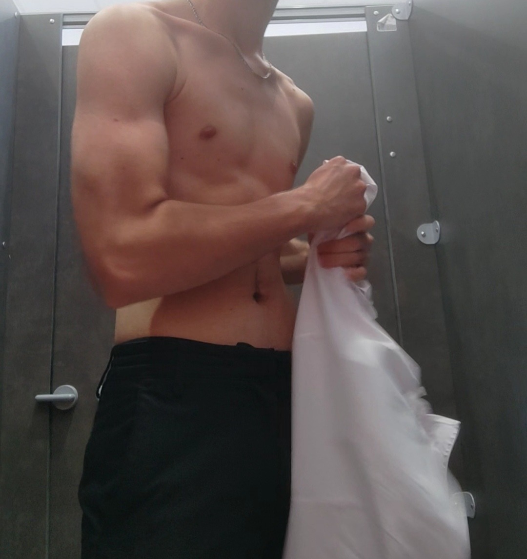 Profil de Naulan, 19 ans, Plan cul à Limerzel