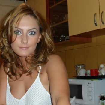 Profil de Viola, 31 ans, Plan cul à Pontrieux