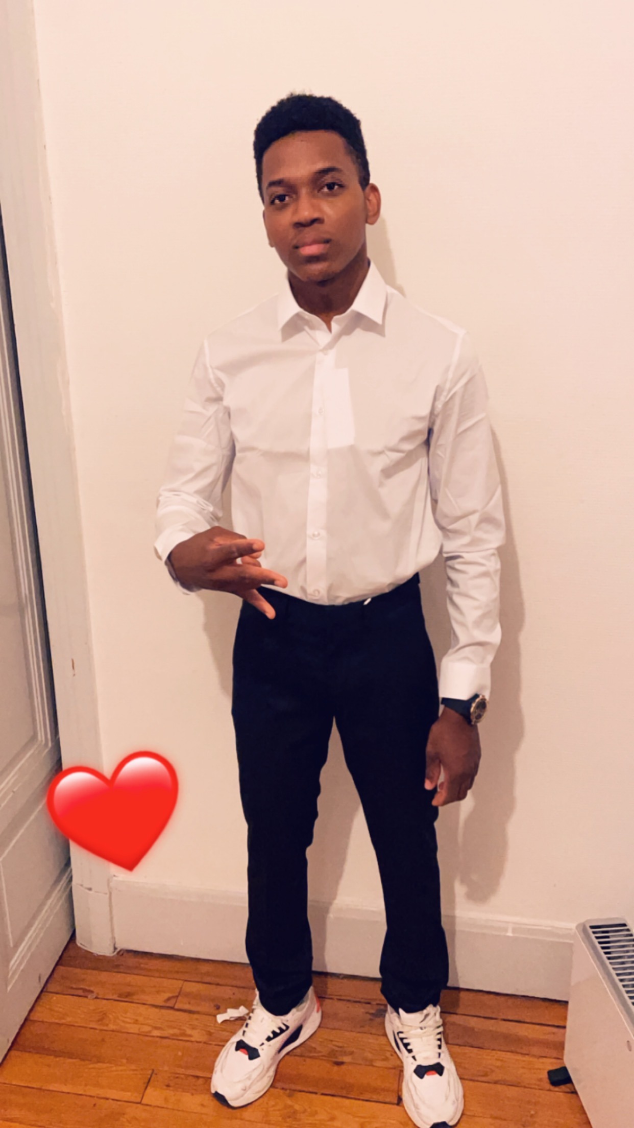 Profil de Aniceto, 27 ans, Plan cul à Sauzon