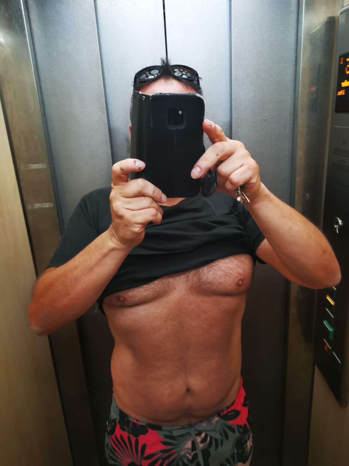 Profil de Manea, 54 ans, Plan cul à Pléchâtel