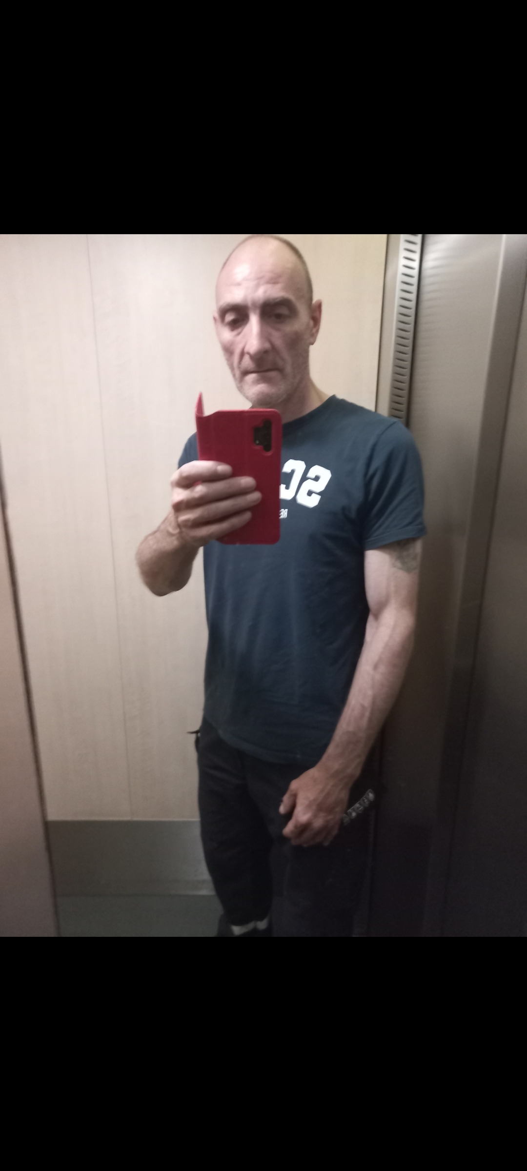 Profil de Donatien, 48 ans, Plan cul à Sauzon