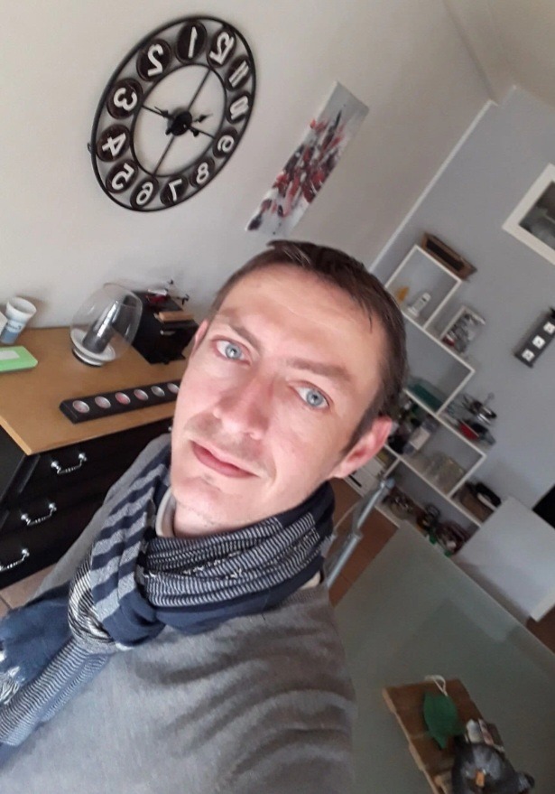 Profil de Kellian, 37 ans, Plan cul à Canihuel