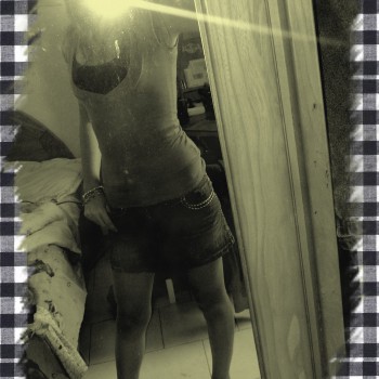 Profil de Feyza, 26 ans, Plan cul à Châteaubourg