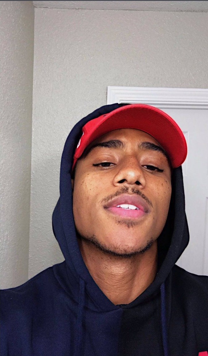 Profil de Nazar, 23 ans, Plan cul à Tréhorenteuc