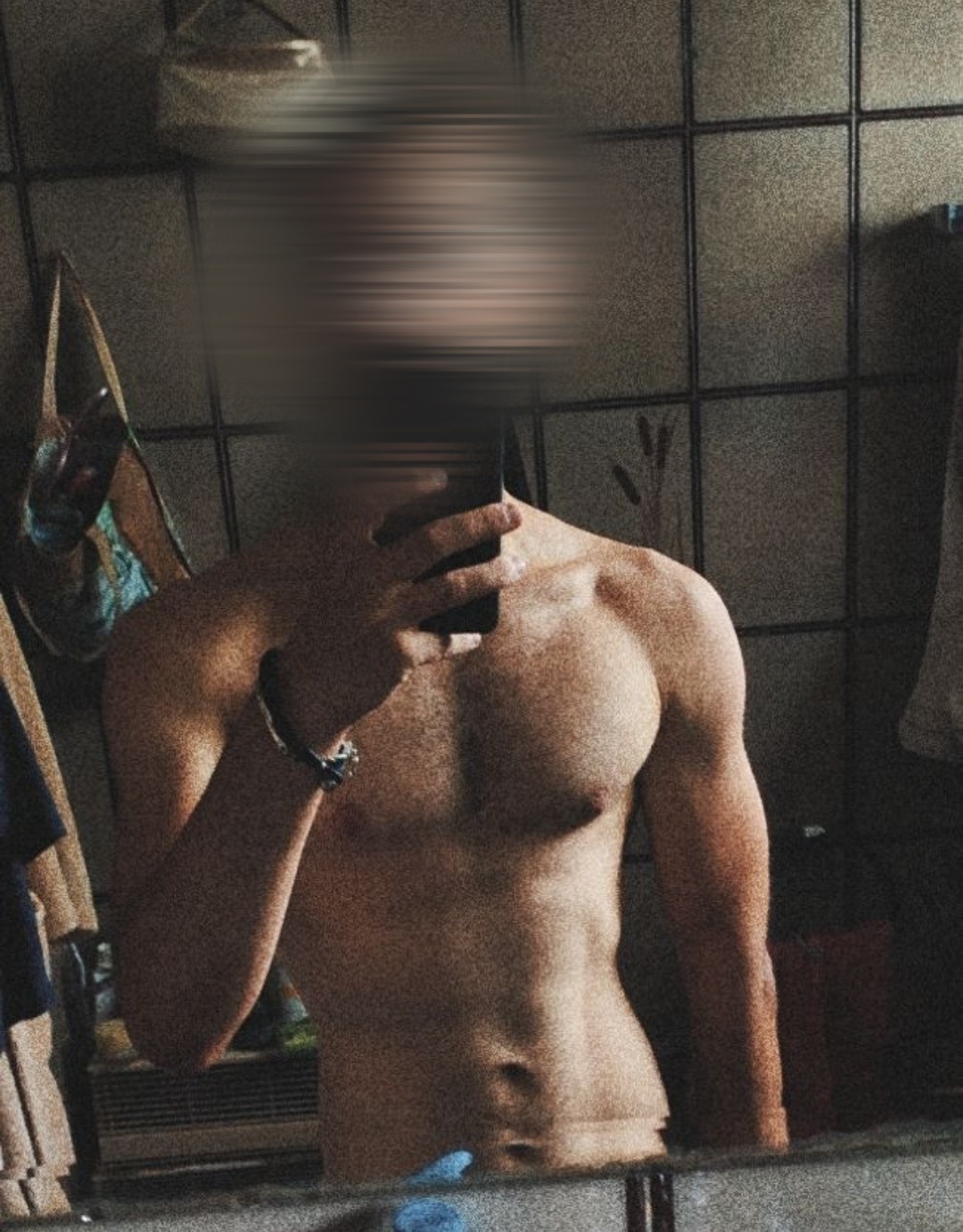Profil de Tayson, 25 ans, Plan cul à LaBoussac